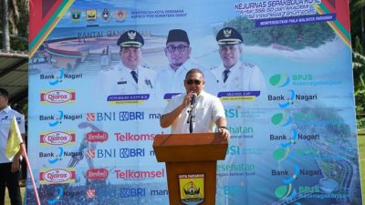 Suasana Meriah Warnai Pembukaan Kejurnas Sepak Bola U-12 di Pariaman